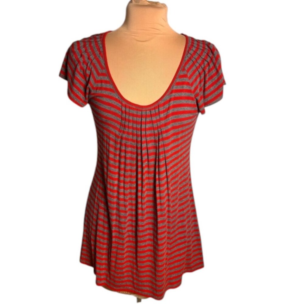 Bailey 44 Red Gray Striped Flutter Sleeve Top Scoop Neck Soft Knit Size M